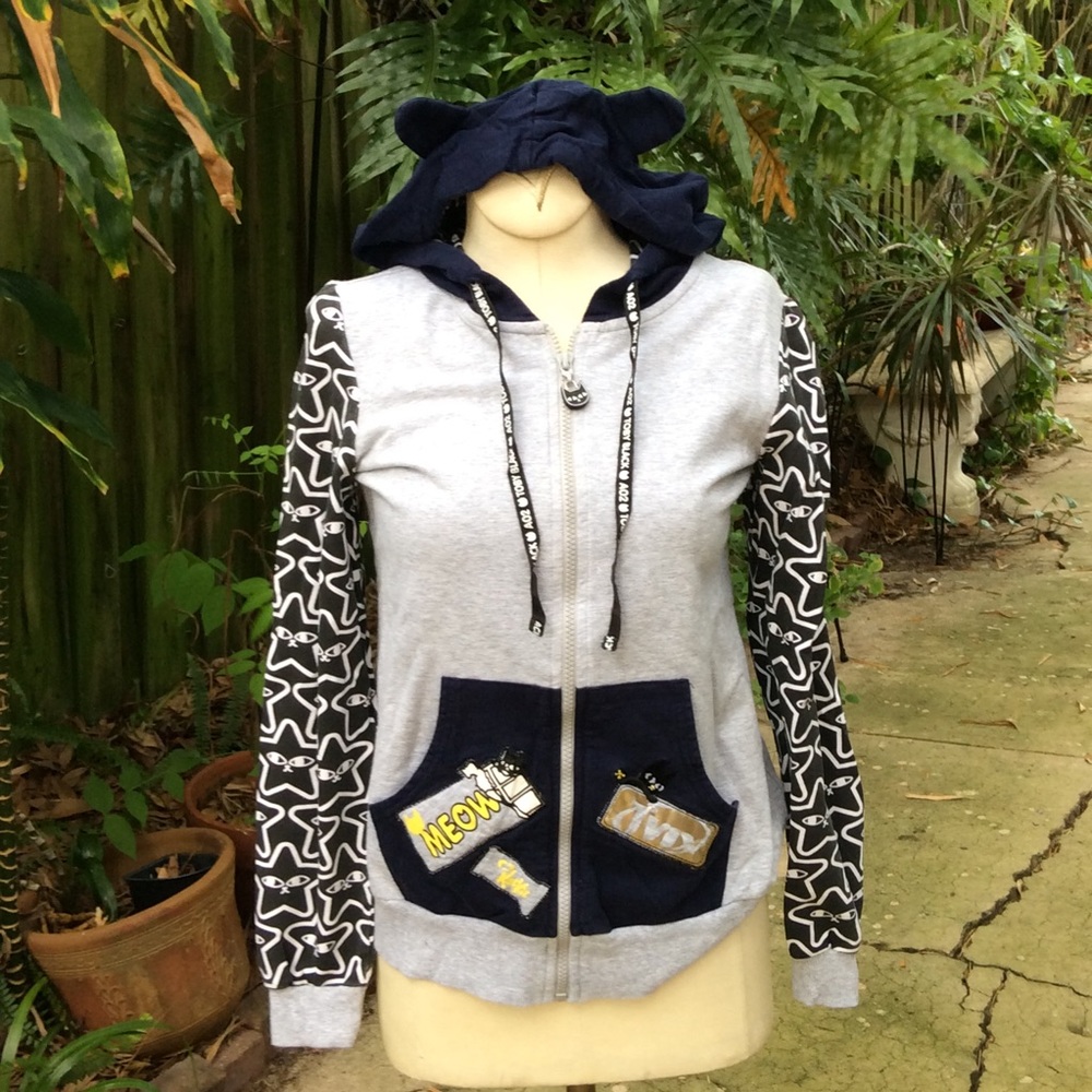 A02 Toby Black Cat Hoodie